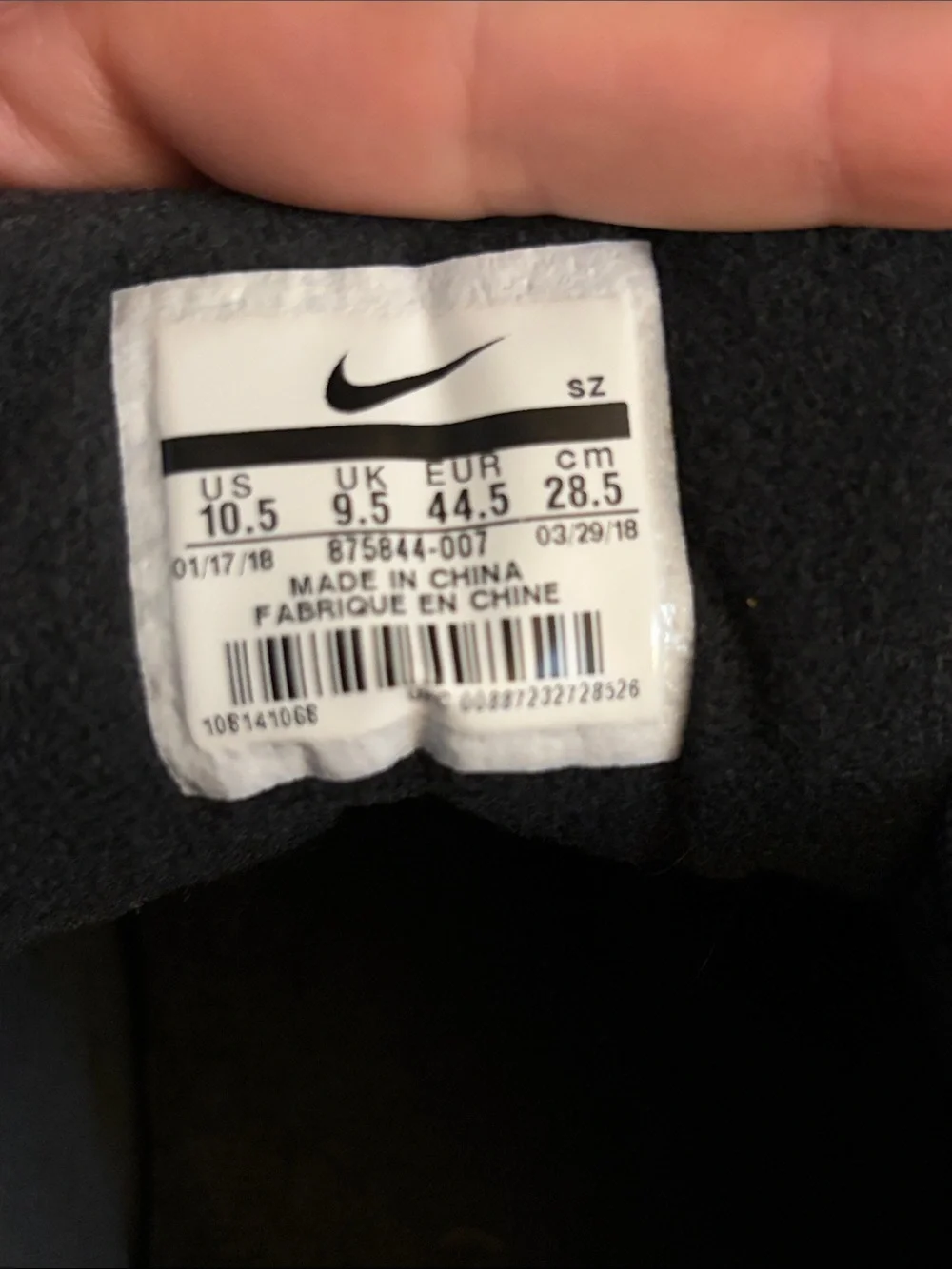 Nike Black and Red Men's Sneakers